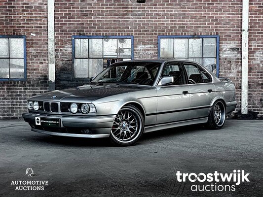 BMW 535i Hartge E34 5-serie 239pk 1989, XV-93-JS