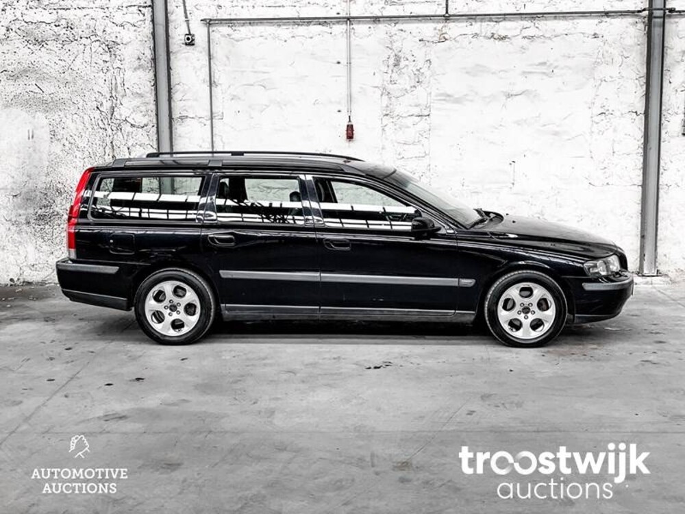Volvo V70 2.4 Edition II 140pk 2003, -Orig.NL-, 87-LR-FP
