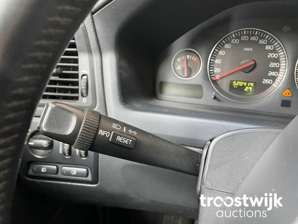 Volvo V70 2.4 Edition II 140pk 2003, -Orig.NL-, 87-LR-FP