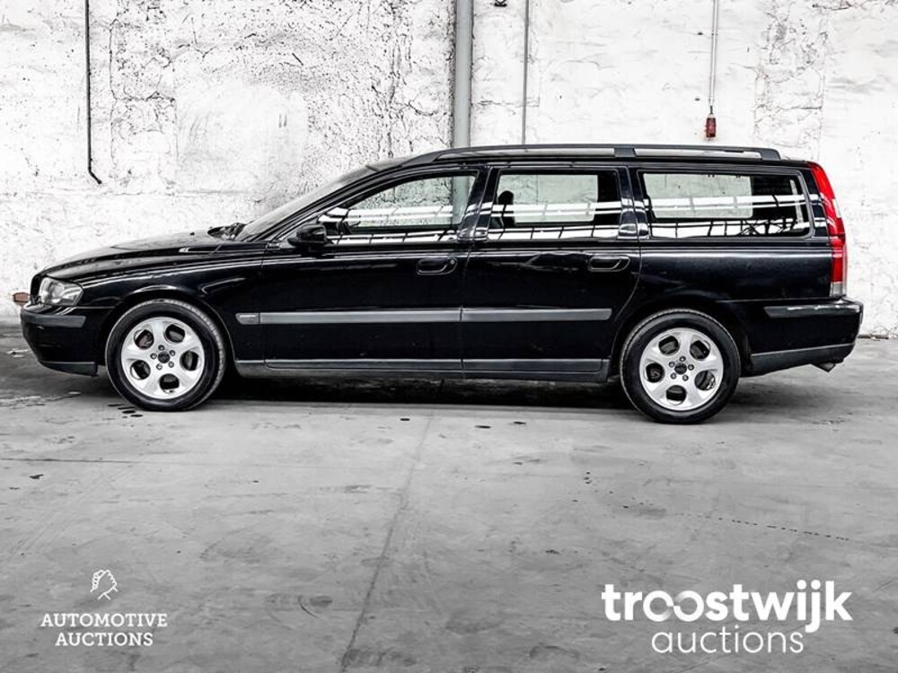 Volvo V70 2.4 Edition II 140pk 2003, -Orig.NL-, 87-LR-FP