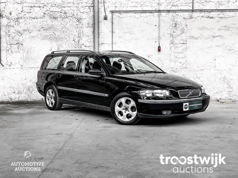 Volvo V70 2.4 Edition II 140pk 2003, -Orig.NL-, 87-LR-FP