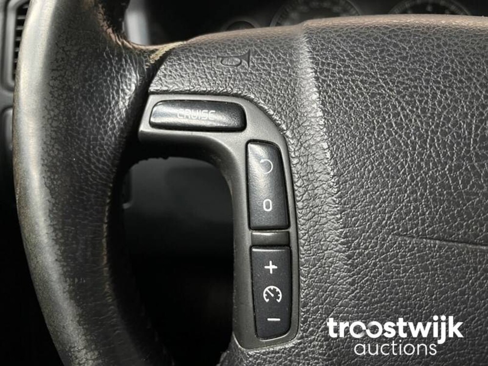 Volvo V70 2.4 Edition II 140pk 2003, -Orig.NL-, 87-LR-FP
