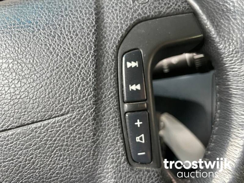 Volvo V70 2.4 Edition II 140pk 2003, -Orig.NL-, 87-LR-FP