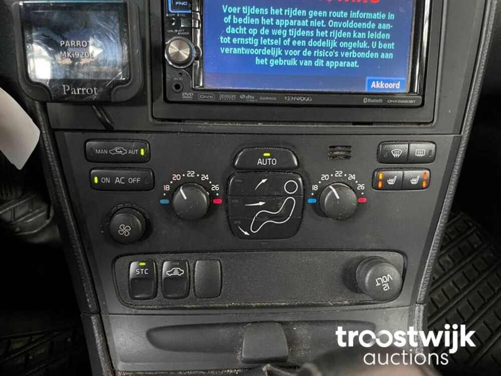 Volvo V70 2.4 Edition II 140pk 2003, -Orig.NL-, 87-LR-FP