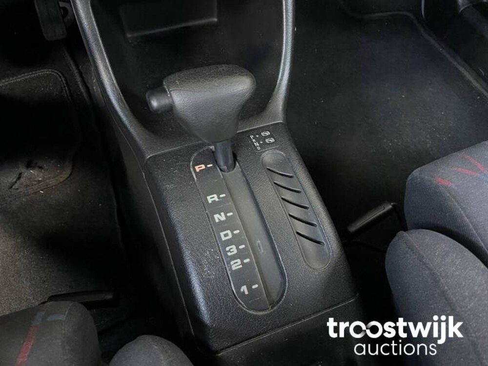 Volkswagen 1.8 Avantgarde 90pk 1995, -Orig.NL-, LD-HD-78