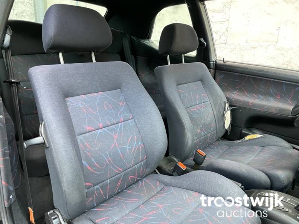 Volkswagen 1.8 Avantgarde 90pk 1995, -Orig.NL-, LD-HD-78