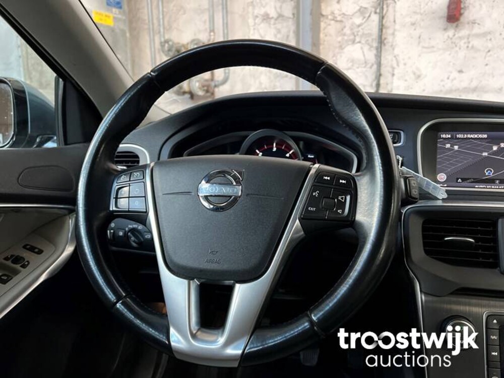 Volvo V40 1.6 D2 Summum 114pk 2013, -Orig.NL-, 87-ZRK-3