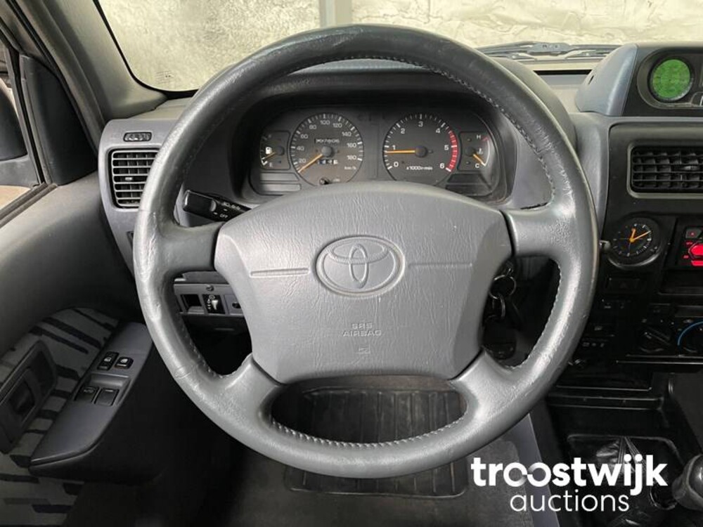 Toyota LandCruiser 90 3.0 HR Blind Van 125pk 1998, 74-BS-FJ