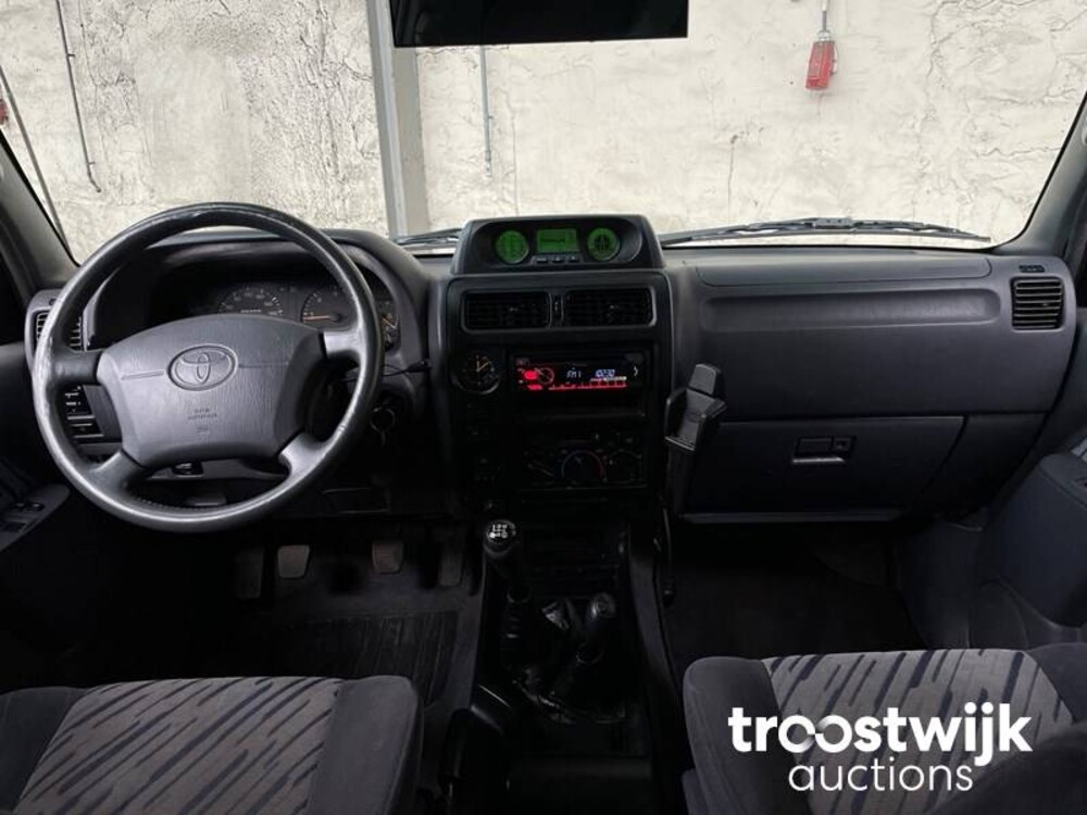 Toyota LandCruiser 90 3.0 HR Blind Van 125pk 1998, 74-BS-FJ