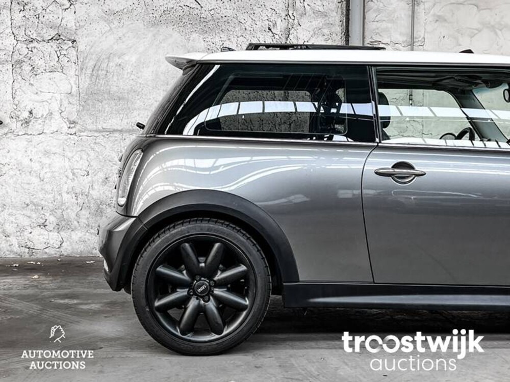Mini Mini Cooper S R50 163pk 2002