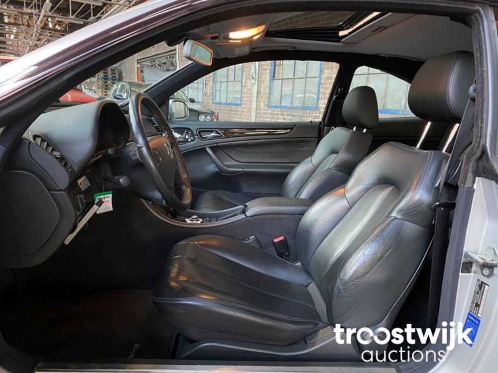 Mercedes-Benz CLK55 AMG V8 CLK-Klasse 347pk 2001 -Youngtimer-