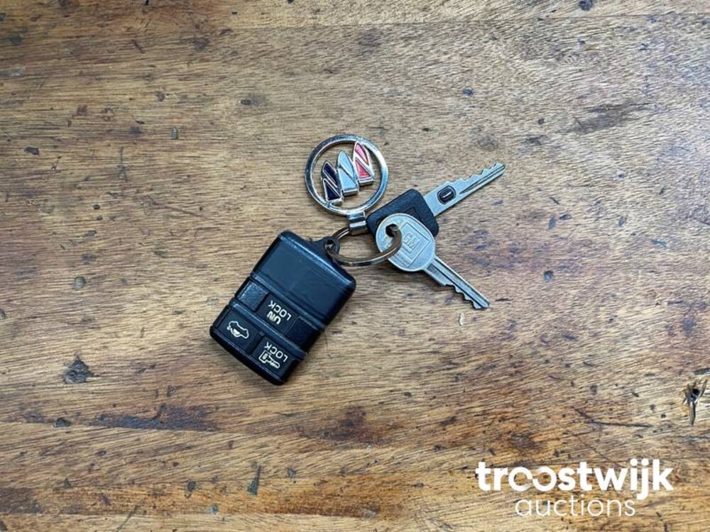 Buick Park Avenue 3.8 A U9 173pk 1992, 26-DH-DG