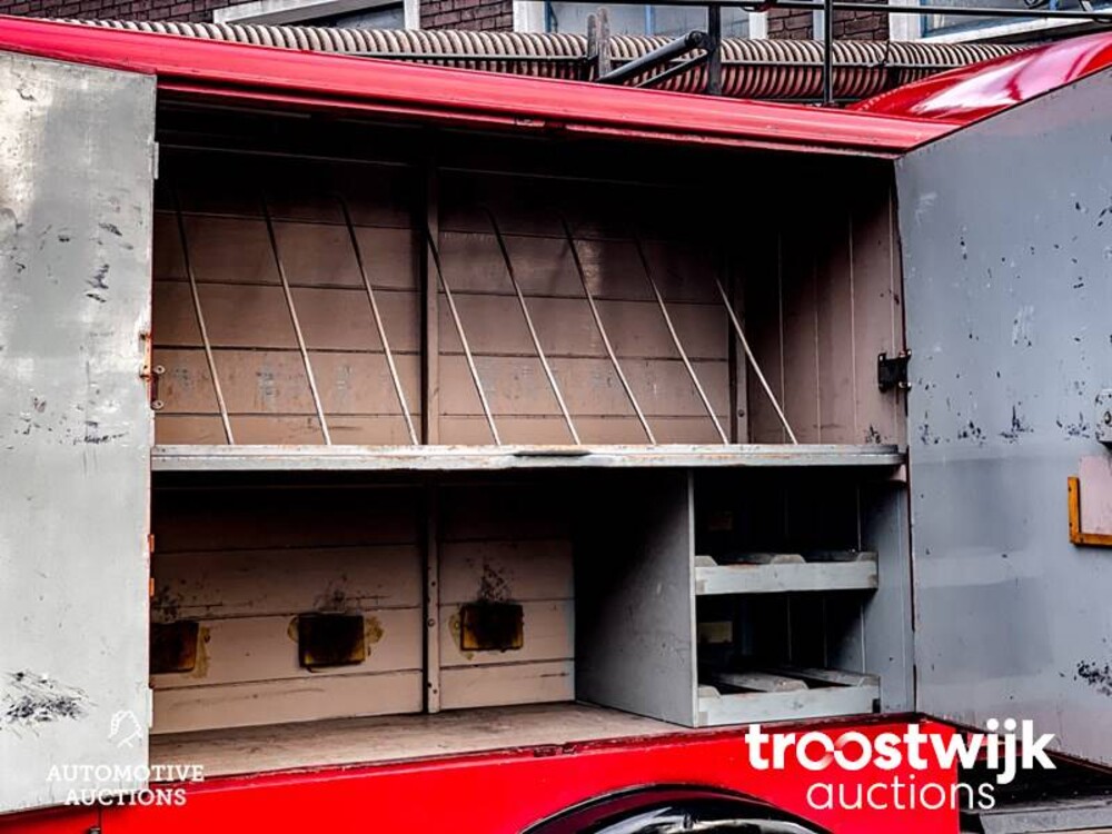 Ford Brandweerauto 3.9 V8 C620 1954, PB-47-78