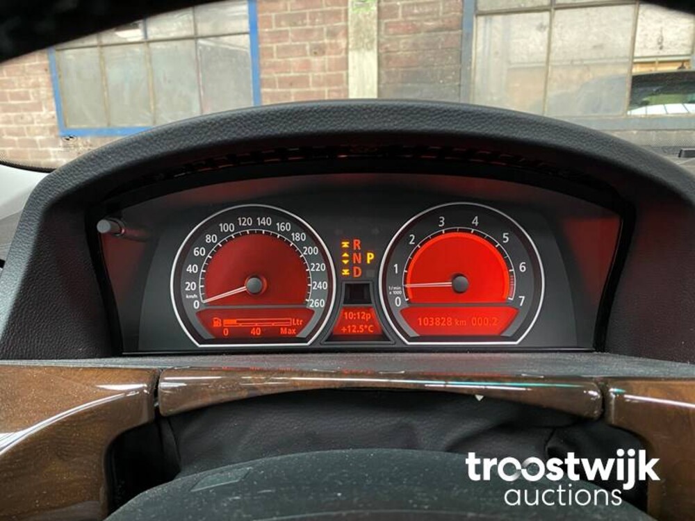 BMW 735i Executive E65 3.6 V8 7-serie 272pk 2005 -Youngtimer-