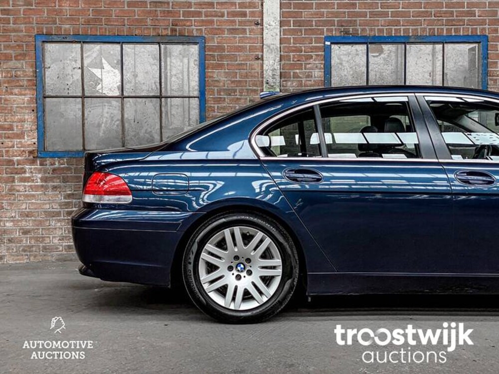 BMW 735i Executive E65 3.6 V8 7-serie 272pk 2005 -Youngtimer-