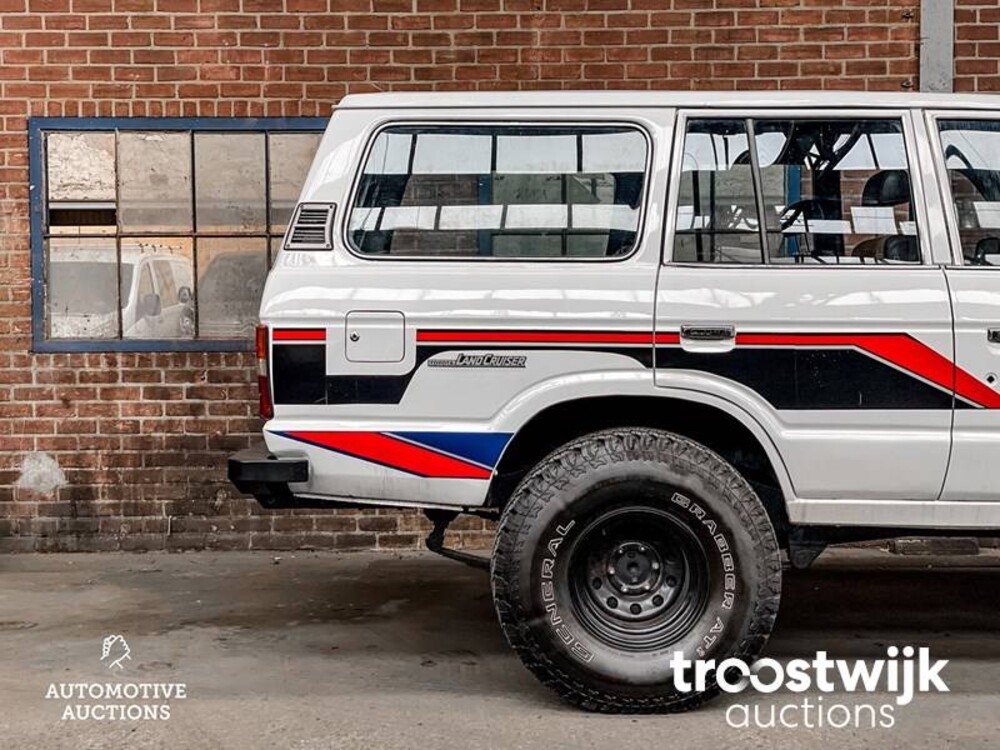 Toyota Landcruiser FJ60 2F 135pk 1982