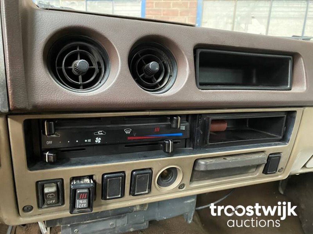 Toyota Landcruiser FJ60 2F 135pk 1982