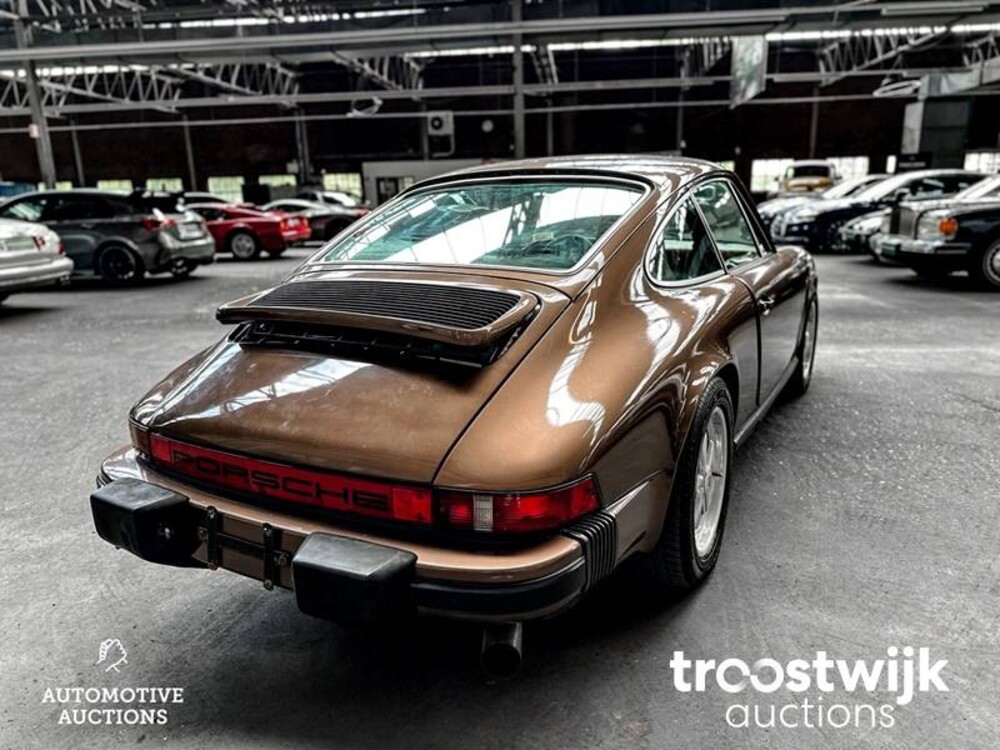 Porsche 911 S 1977