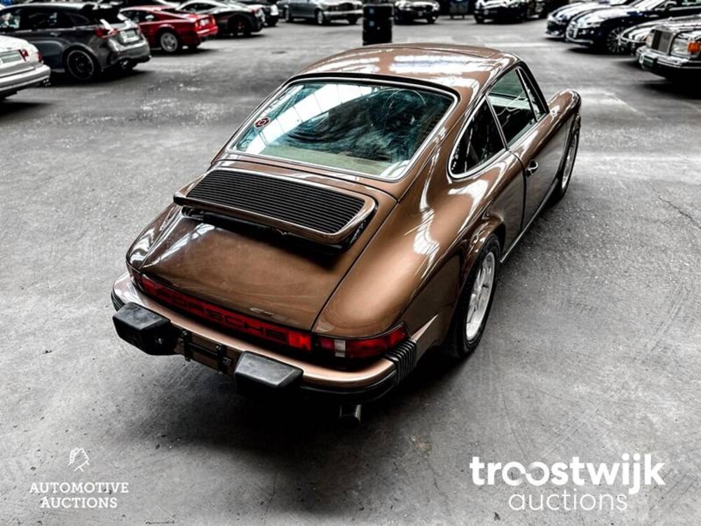 Porsche 911 S 1977