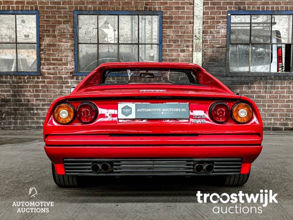 Ferrari 328 GTB 3200 Quattrovalvole 271pk 1989, 04-LXS-1