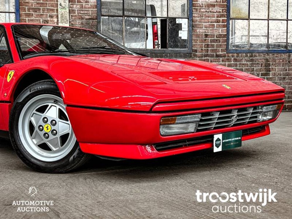 Ferrari 328 GTB 3200 Quattrovalvole 271pk 1989, 04-LXS-1