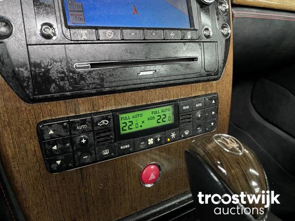 Maserati  Quattroporte S 4.7 V8 430pk 2009