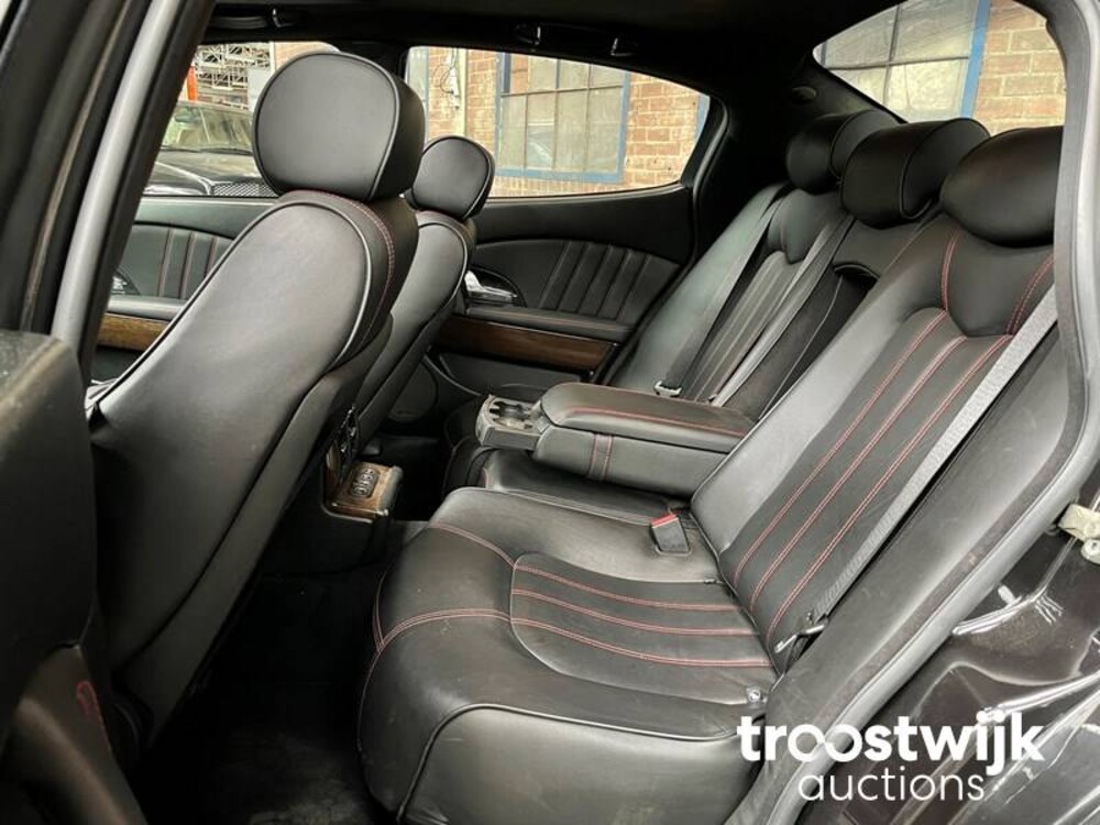 Maserati  Quattroporte S 4.7 V8 430pk 2009