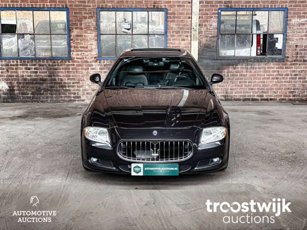 Maserati  Quattroporte S 4.7 V8 430pk 2009