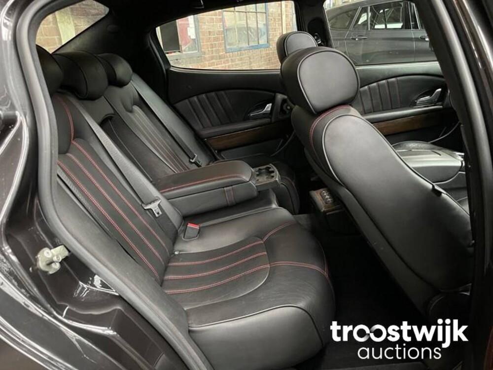 Maserati  Quattroporte S 4.7 V8 430pk 2009