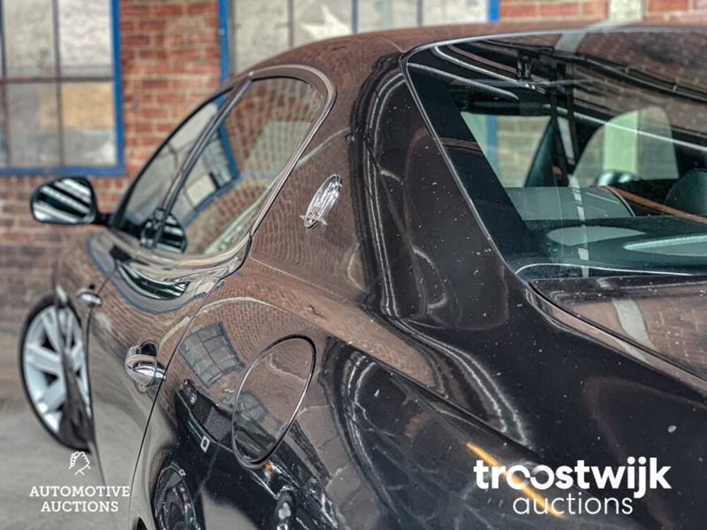 Maserati  Quattroporte S 4.7 V8 430pk 2009