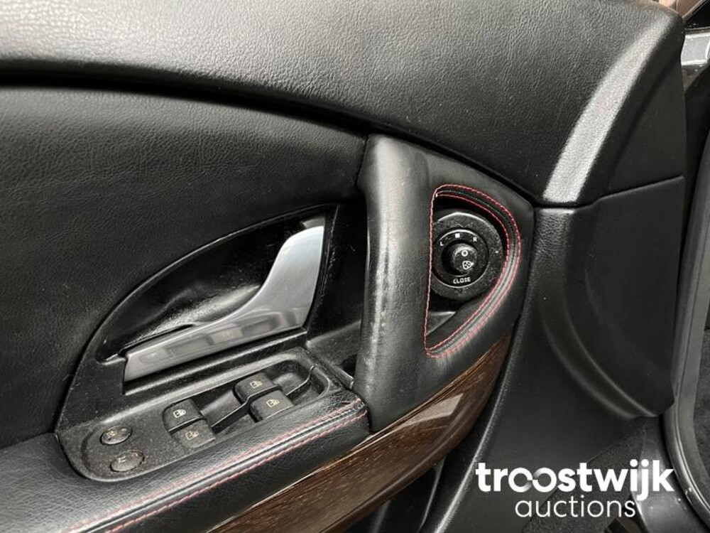 Maserati  Quattroporte S 4.7 V8 430pk 2009