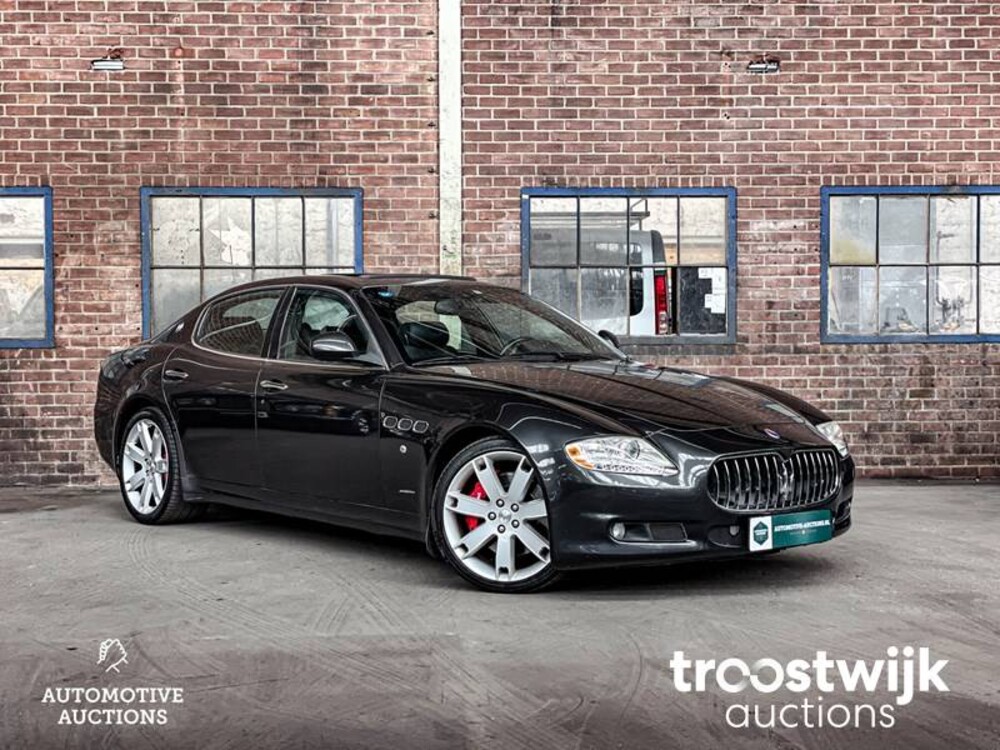 Maserati  Quattroporte S 4.7 V8 430pk 2009