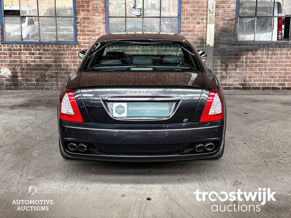 Maserati  Quattroporte S 4.7 V8 430pk 2009