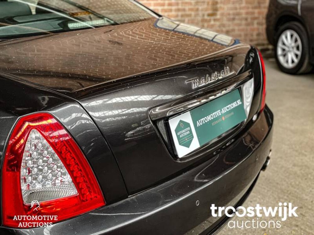 Maserati  Quattroporte S 4.7 V8 430pk 2009