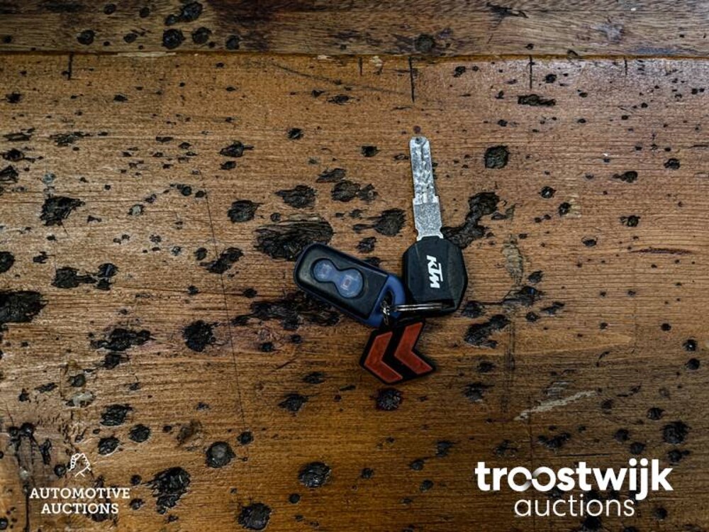 KTM Superduke GT 1290 AKRAPOVIC 2768cc 173pk 2017