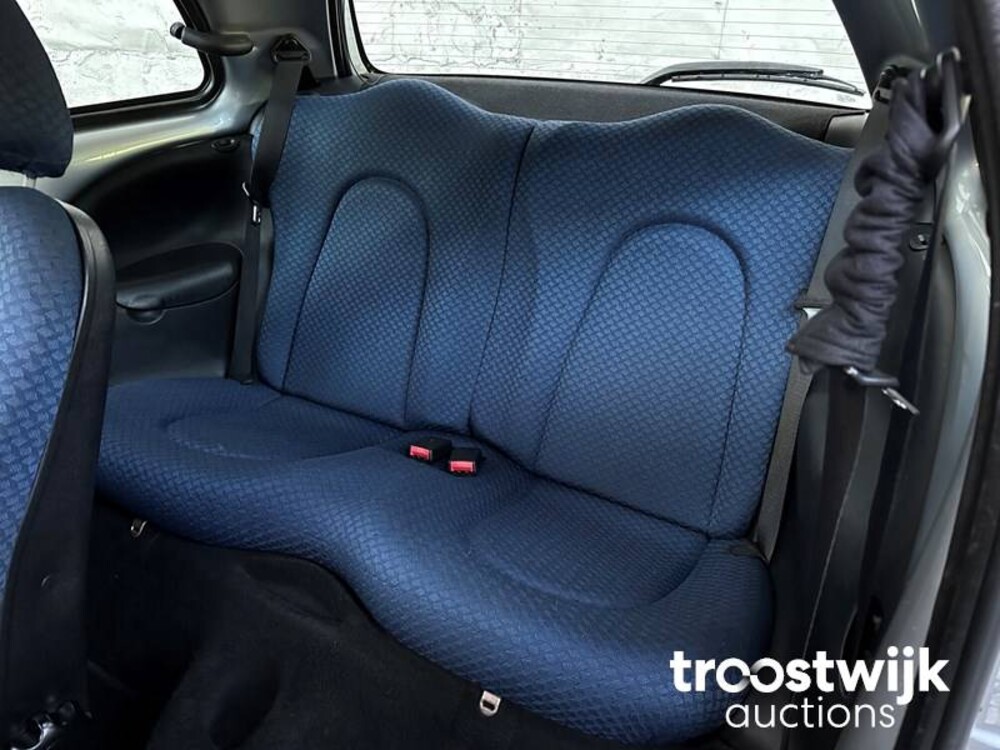 Ford Ka 1.3 Style 60pk 2005, -Orig.NL-, 18-RF-KG