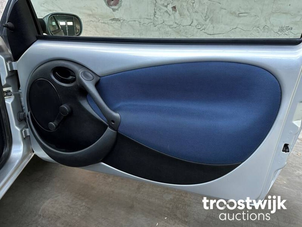 Ford Ka 1.3 Style 60pk 2005, -Orig.NL-, 18-RF-KG