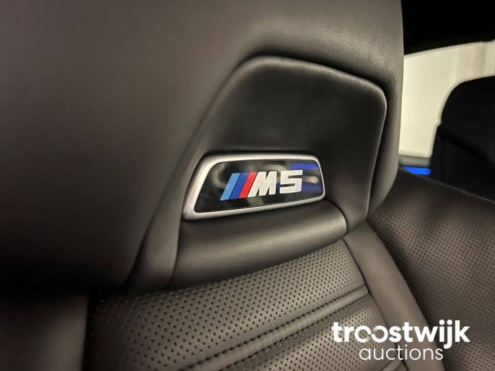 BMW M5 4.4 V8 Neu-Modell 600PS 2019 -Orig. NL- 5er, SG-708-X