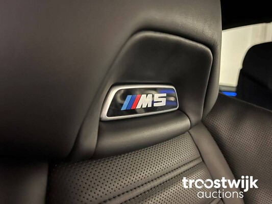 BMW M5 4.4 V8 New-Model 600hp 2019 -Orig. NL- 5-series, SG-708-X
