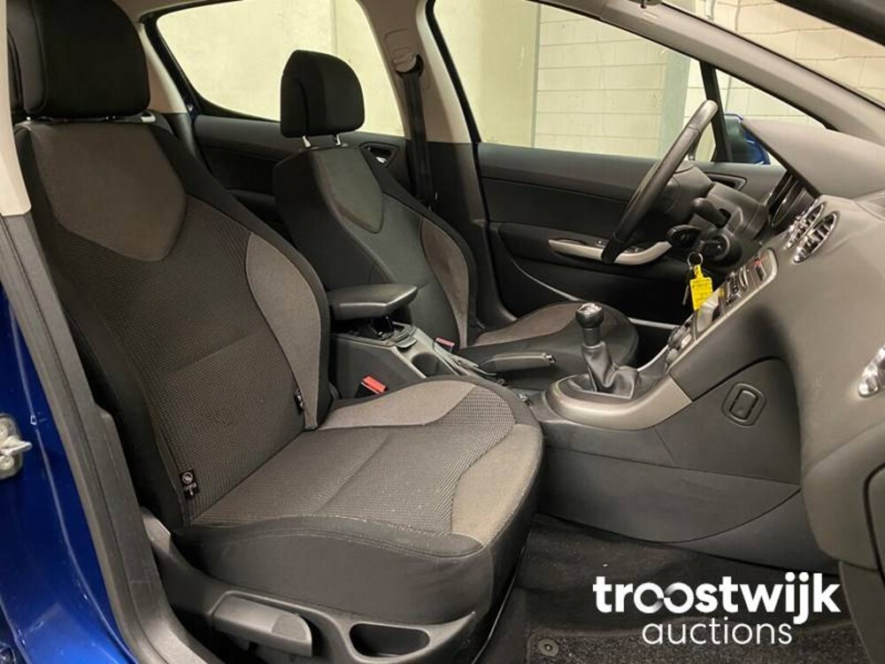 Peugeot 308 1.6 THP XT KILOMETER! FOTOS! PRÜFEN! Peugeot 308 1.6 THP XT 150hp 2007, 92-KBD-8