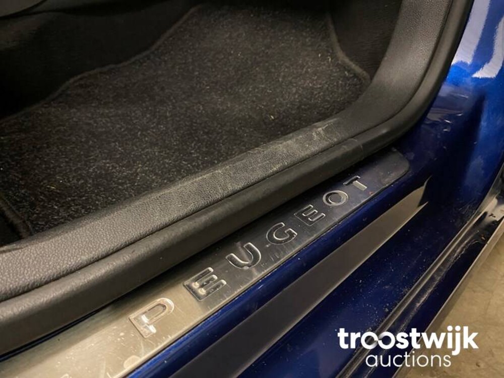 Peugeot 308 1.6 THP XT KILOMETER! FOTOS! PRÜFEN! Peugeot 308 1.6 THP XT 150hp 2007, 92-KBD-8