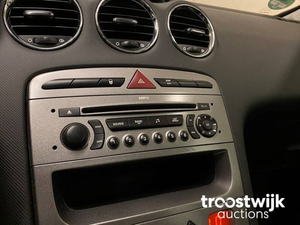 Peugeot 308 1.6 THP XT KILOMETER! FOTOS! PRÜFEN! Peugeot 308 1.6 THP XT 150hp 2007, 92-KBD-8