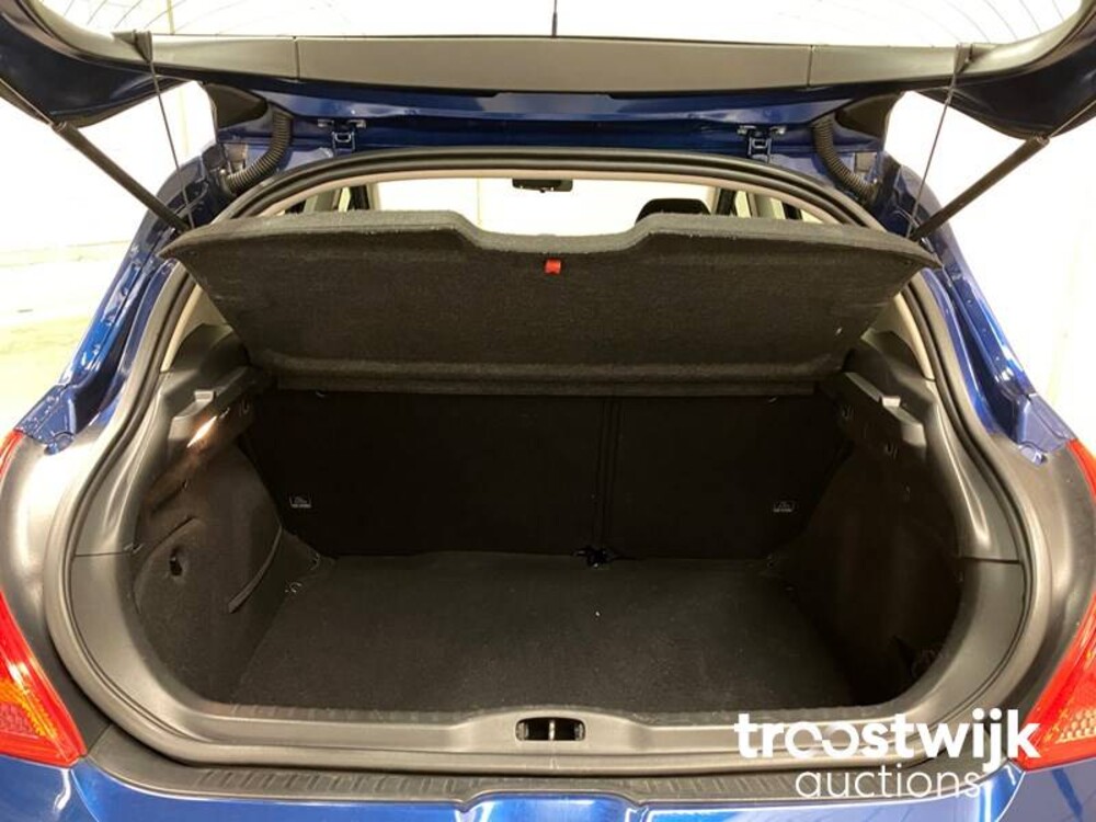 Peugeot 308 1.6 THP XT KILOMETER! FOTOS! PRÜFEN! Peugeot 308 1.6 THP XT 150hp 2007, 92-KBD-8