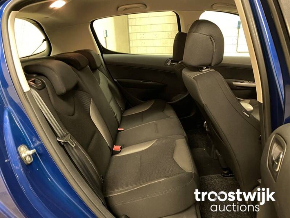 Peugeot 308 1.6 THP XT KILOMETER! FOTOS! PRÜFEN! Peugeot 308 1.6 THP XT 150hp 2007, 92-KBD-8