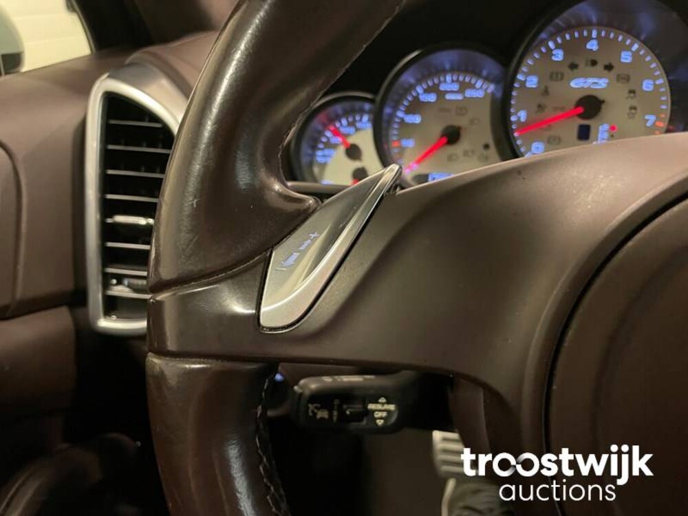 Porsche Cayenne GTS 4.8 V8 SportChrono 420hp 2014, HB-295-K