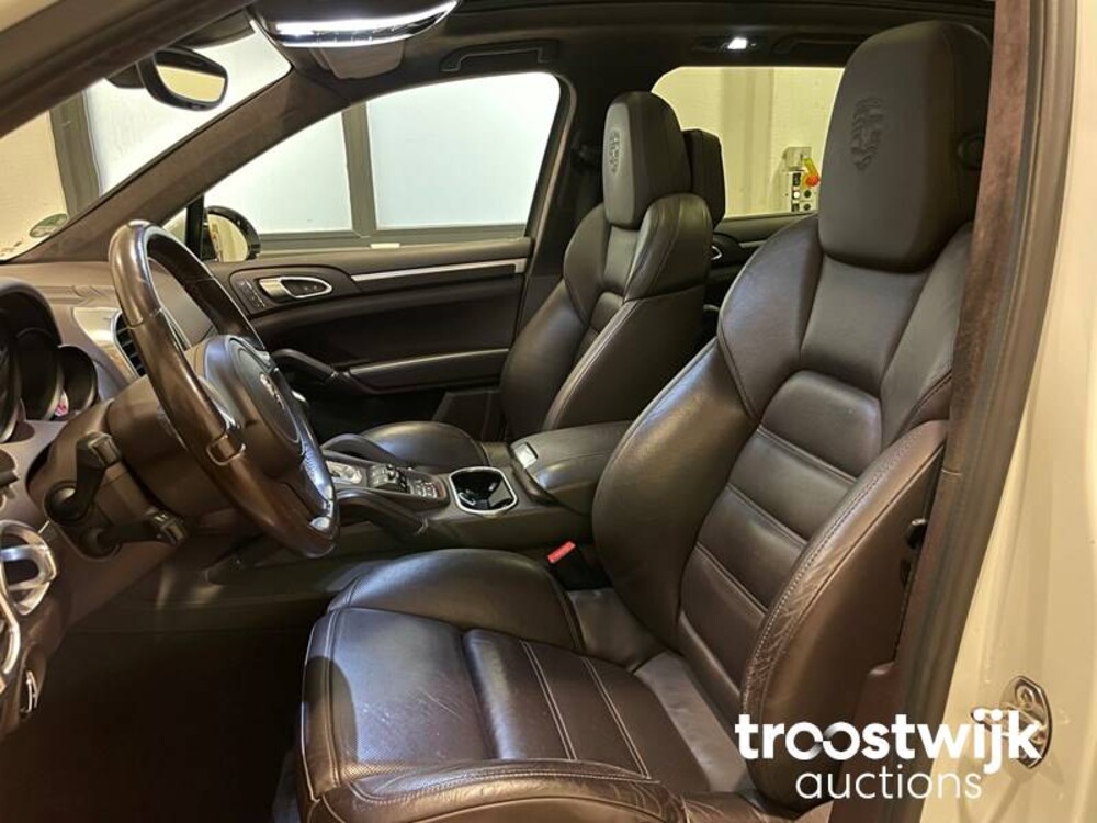 Porsche Cayenne GTS 4.8 V8 SportChrono 420hp 2014, HB-295-K