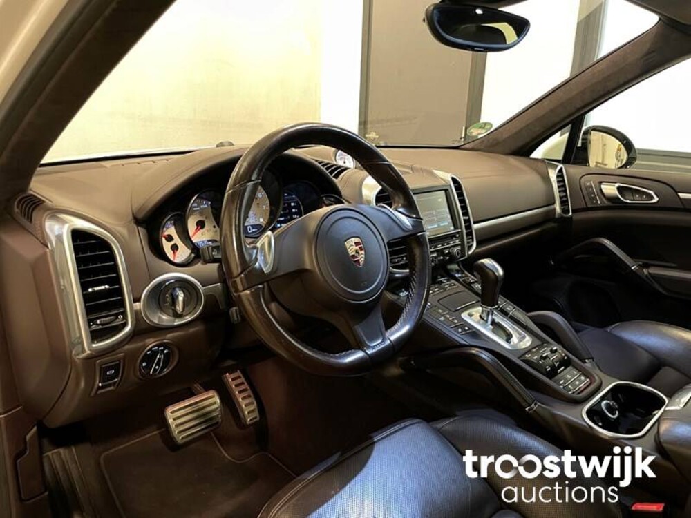 Porsche Cayenne GTS 4.8 V8 SportChrono 420hp 2014, HB-295-K