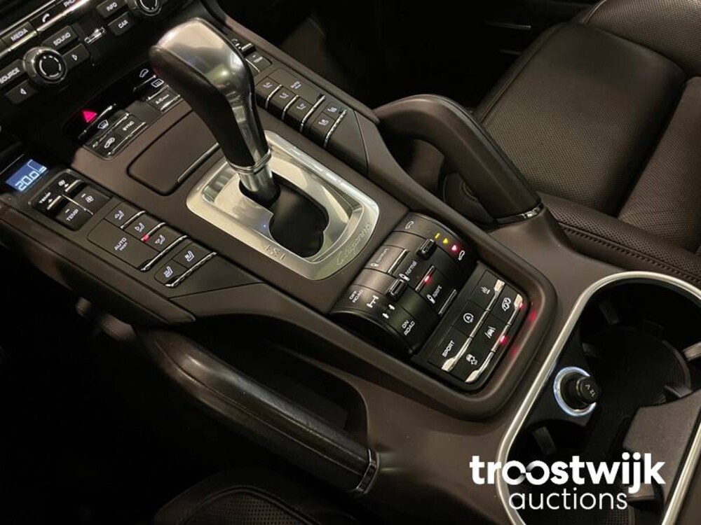 Porsche Cayenne GTS 4.8 V8 SportChrono 420hp 2014, HB-295-K