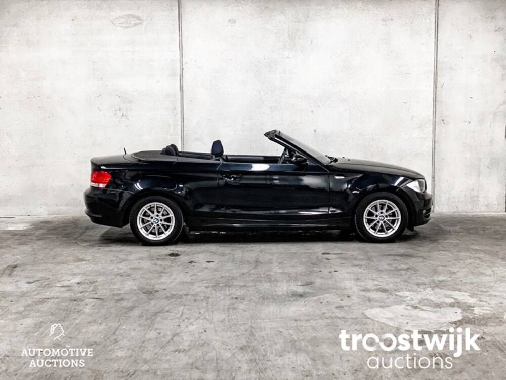 BMW 118i Executive Cabriolet 143PS 2008 -Orig. NL- 1er, 62-GBB-9
