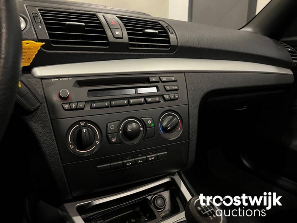 BMW 118i Executive Cabriolet 143PS 2008 -Orig. NL- 1er, 62-GBB-9